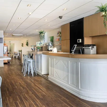 Matabi Gare By Happyculture Hotel Tuluza
